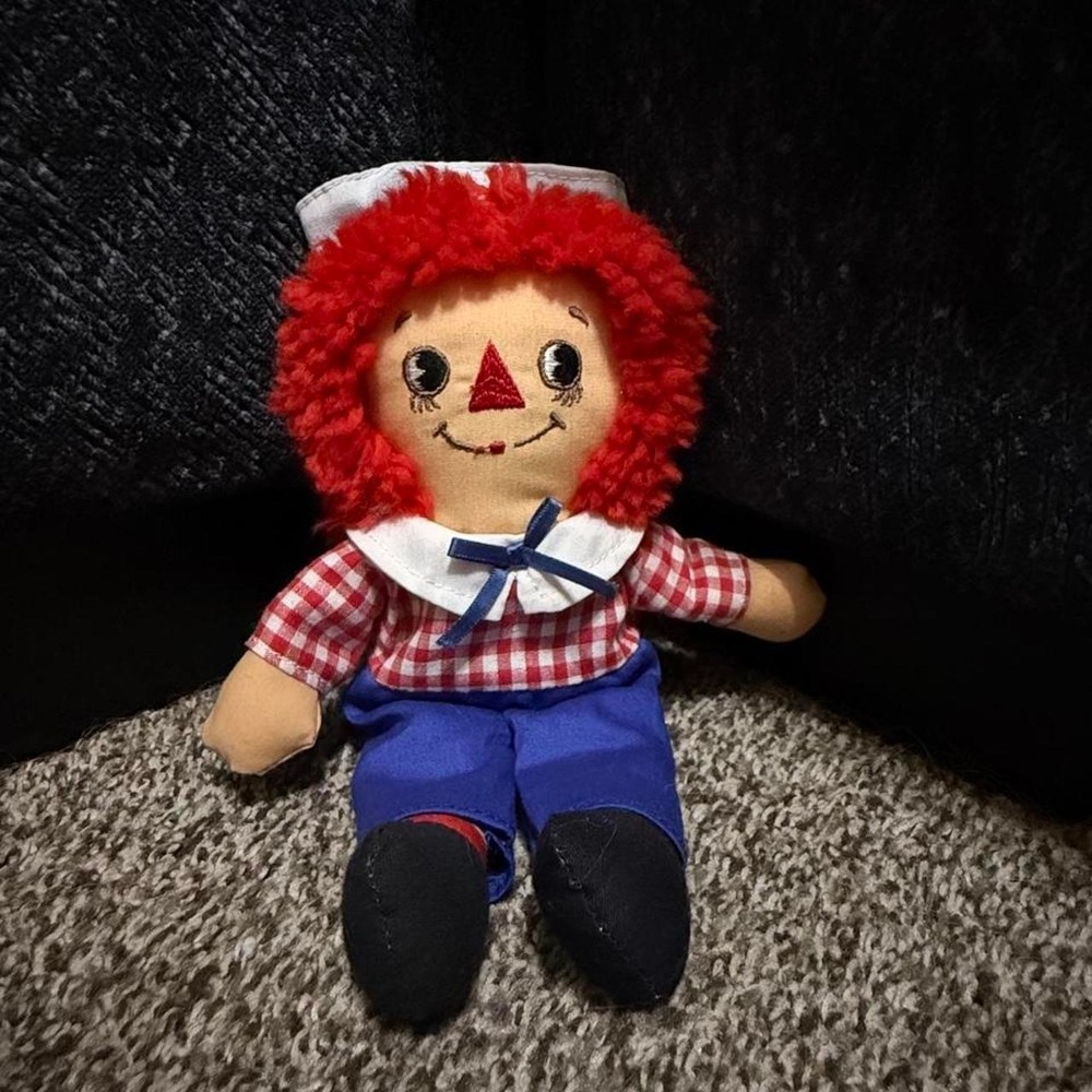 Vintage Raggedy Andy Plush Doll Wallace Berrie Red Yarn Hair Gingham Outfit 7in